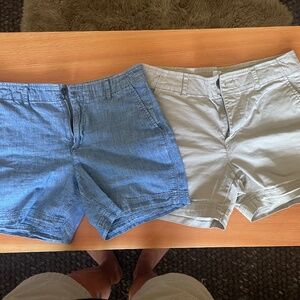 Bundle 2 pairs gap shorts